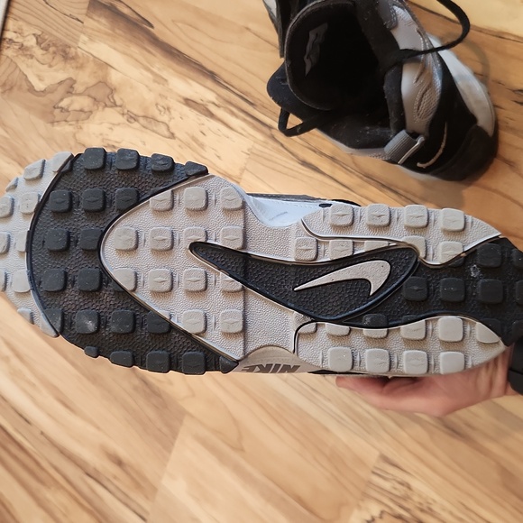 Nike air max speed turf, size 10, black and gray (raiders colors) - Picture 7 of 8